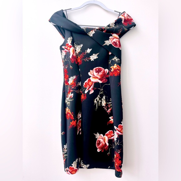 Like NEW GUESS Floral Off the Shoulder Dress S/M - Picture 2 of 7